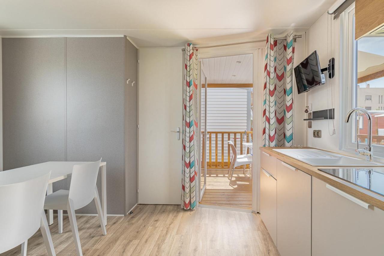 Camping Valencia - Bungalows Puzol Exterior photo
