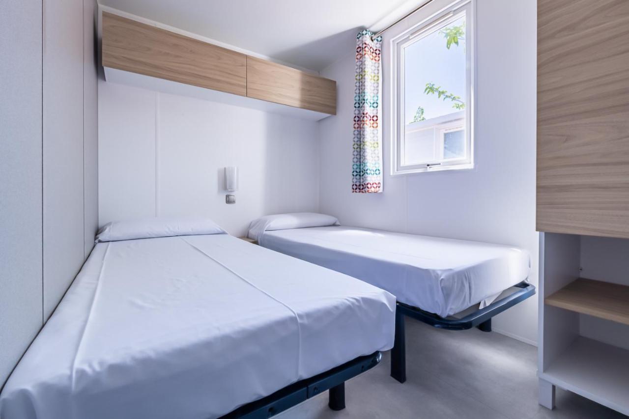 Camping Valencia - Bungalows Puzol Exterior photo